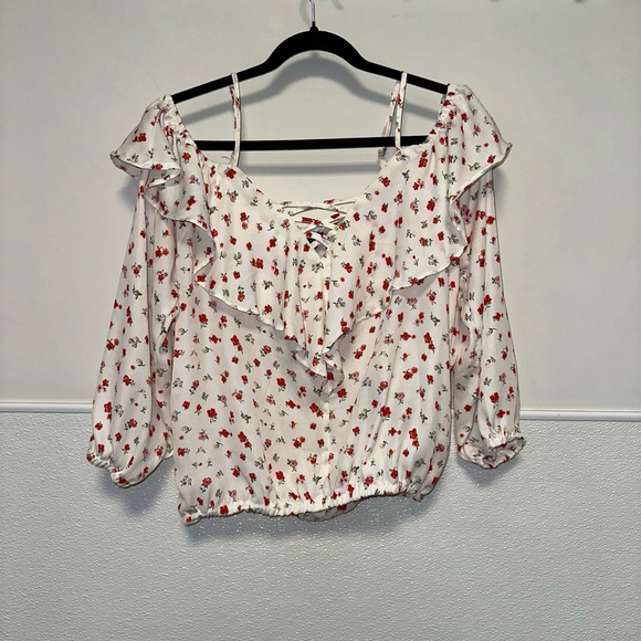 Women's Rue21 Floral Blouse XL White Red Cold shoulder - Picture 1 of 9